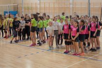 Mistrzostwa powiatu w piłce siatkowej dziewcząt 2019-19 1